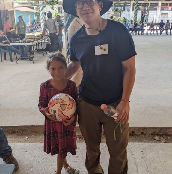 Meet your Posher, Taylor jarvis - Picture 1 of 1